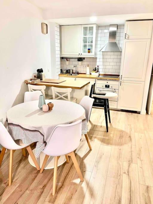 Apartamento Recien Reformado Dos Plantas Santa Cilia de Jaca Eksteriør bilde